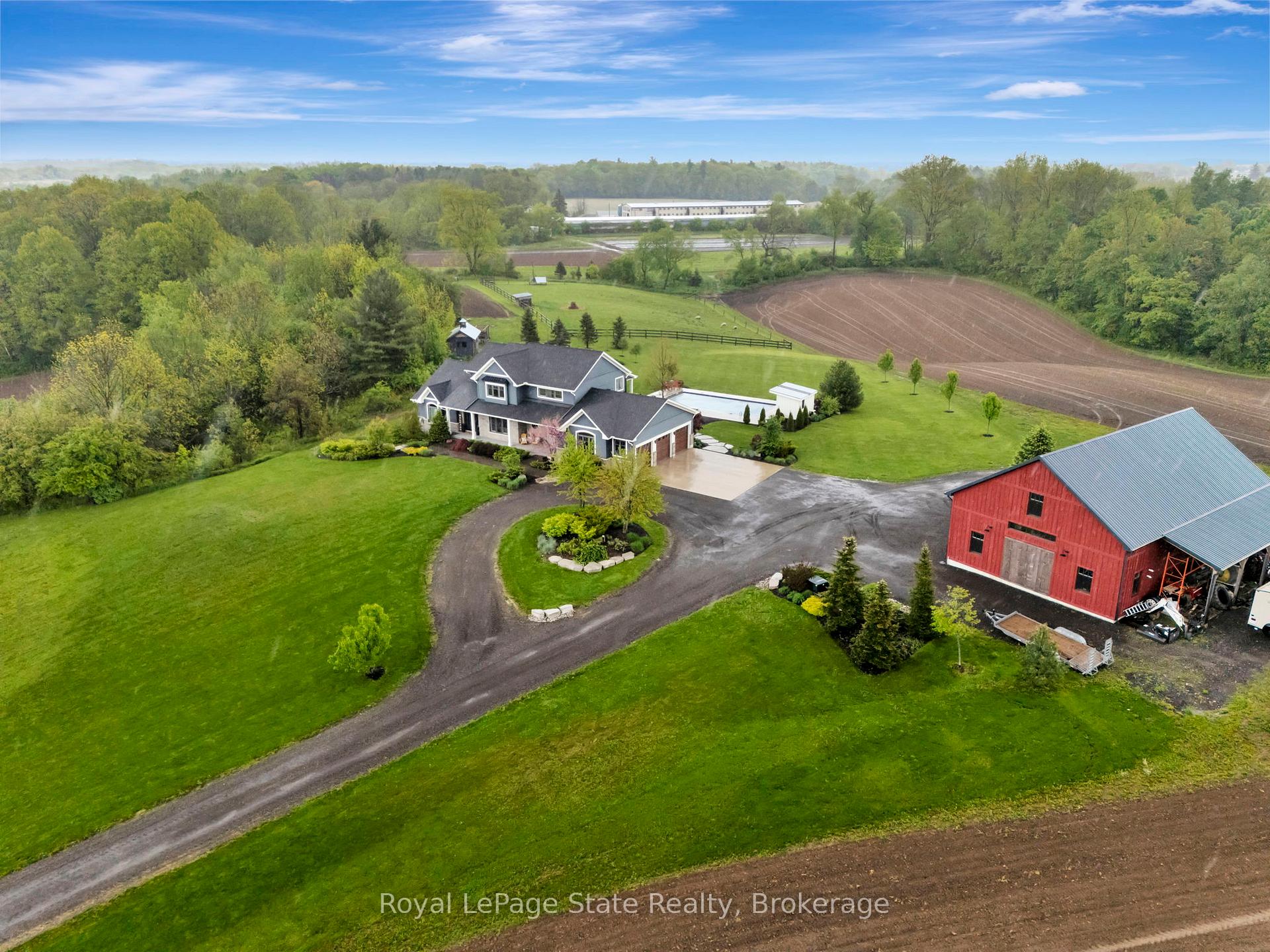 Photo 4 of 274 German School Road, Brant, Paris — HOMEH
