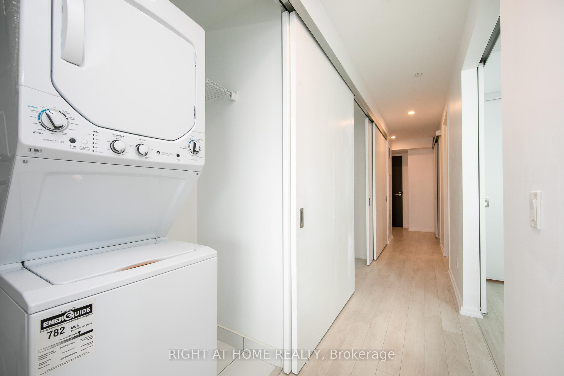 Photo 4 of Unit 5310, 197 Yonge Street, Toronto, Church-Yonge Corridor — HOMEH