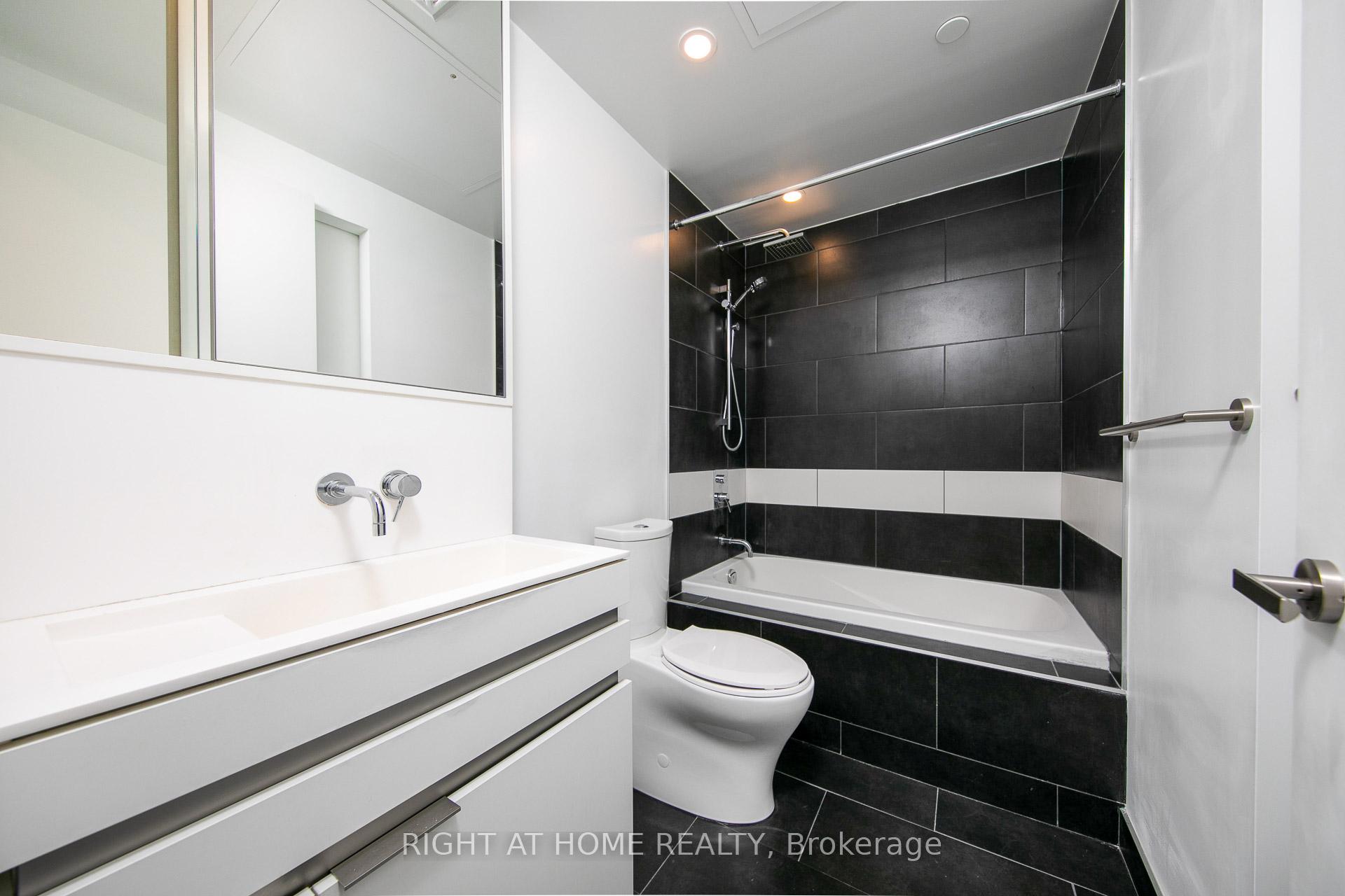 Photo 6 of Unit 5310, 197 Yonge Street, Toronto, Church-Yonge Corridor — HOMEH