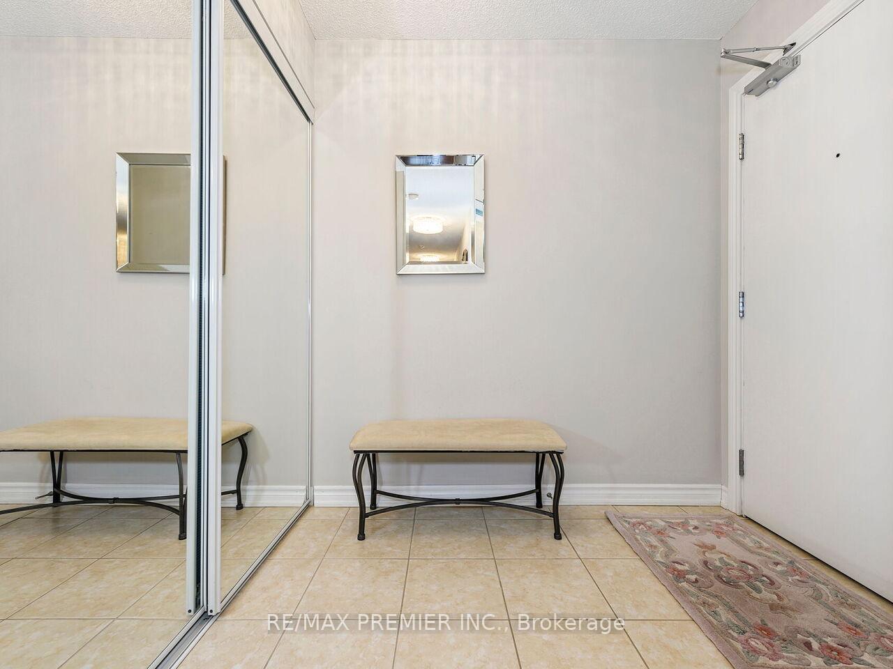 Photo 8 of Unit 218, 8026 Kipling Avenue, Vaughan, West Woodbridge — HOMEH