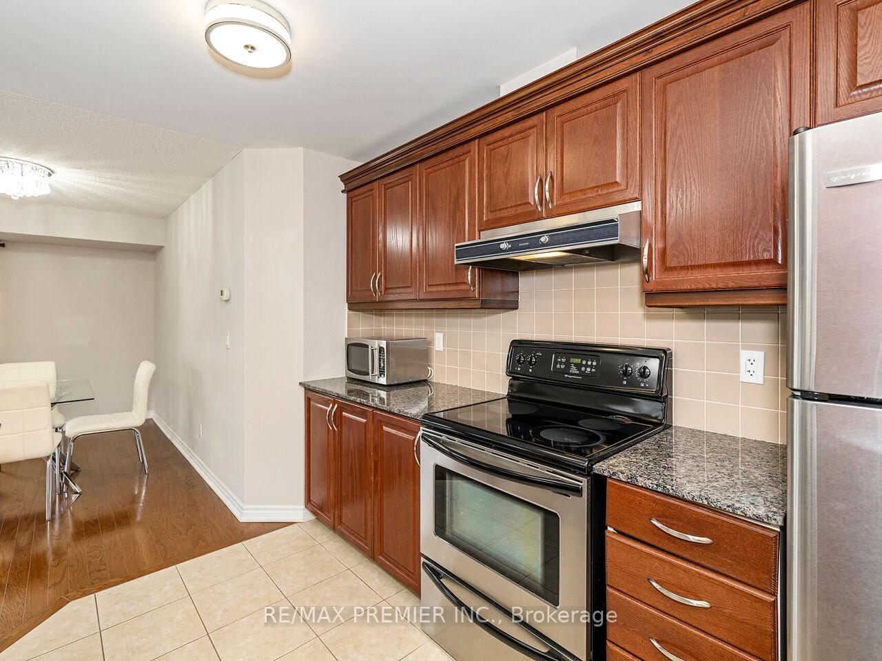 Photo 14 of Unit 218, 8026 Kipling Avenue, Vaughan, West Woodbridge — HOMEH
