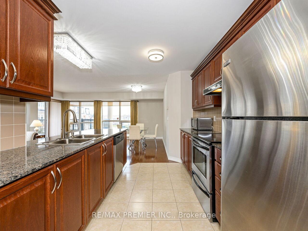 Photo 15 of Unit 218, 8026 Kipling Avenue, Vaughan, West Woodbridge — HOMEH