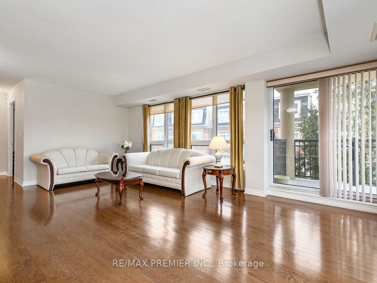 Photo 19 of Unit 218, 8026 Kipling Avenue, Vaughan, West Woodbridge — HOMEH