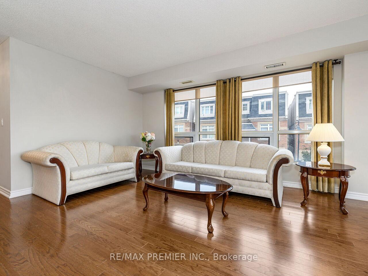 Photo 20 of Unit 218, 8026 Kipling Avenue, Vaughan, West Woodbridge — HOMEH