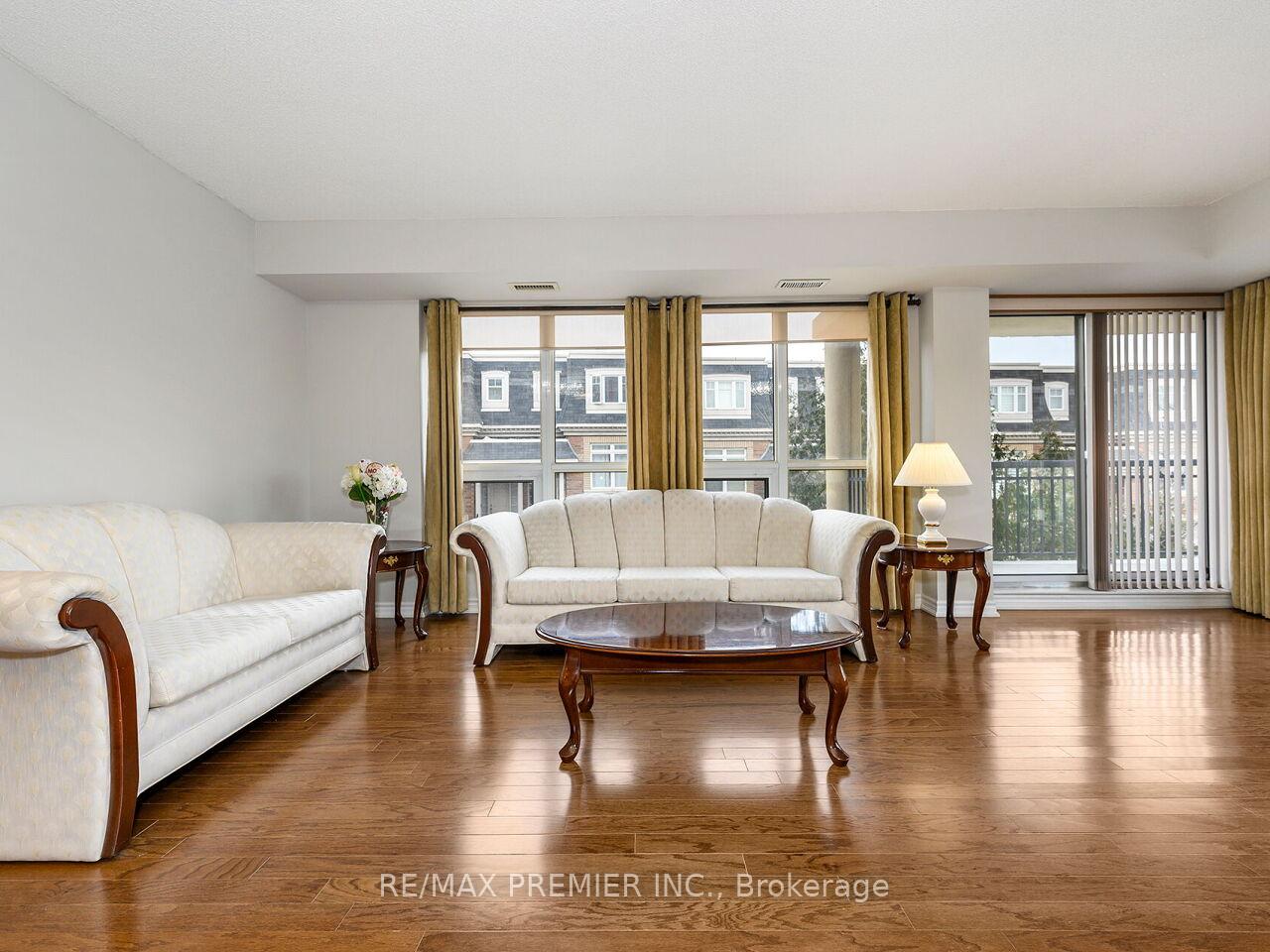 Photo 21 of Unit 218, 8026 Kipling Avenue, Vaughan, West Woodbridge — HOMEH