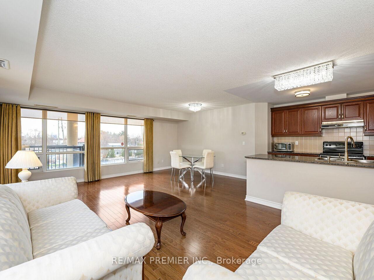Photo 26 of Unit 218, 8026 Kipling Avenue, Vaughan, West Woodbridge — HOMEH