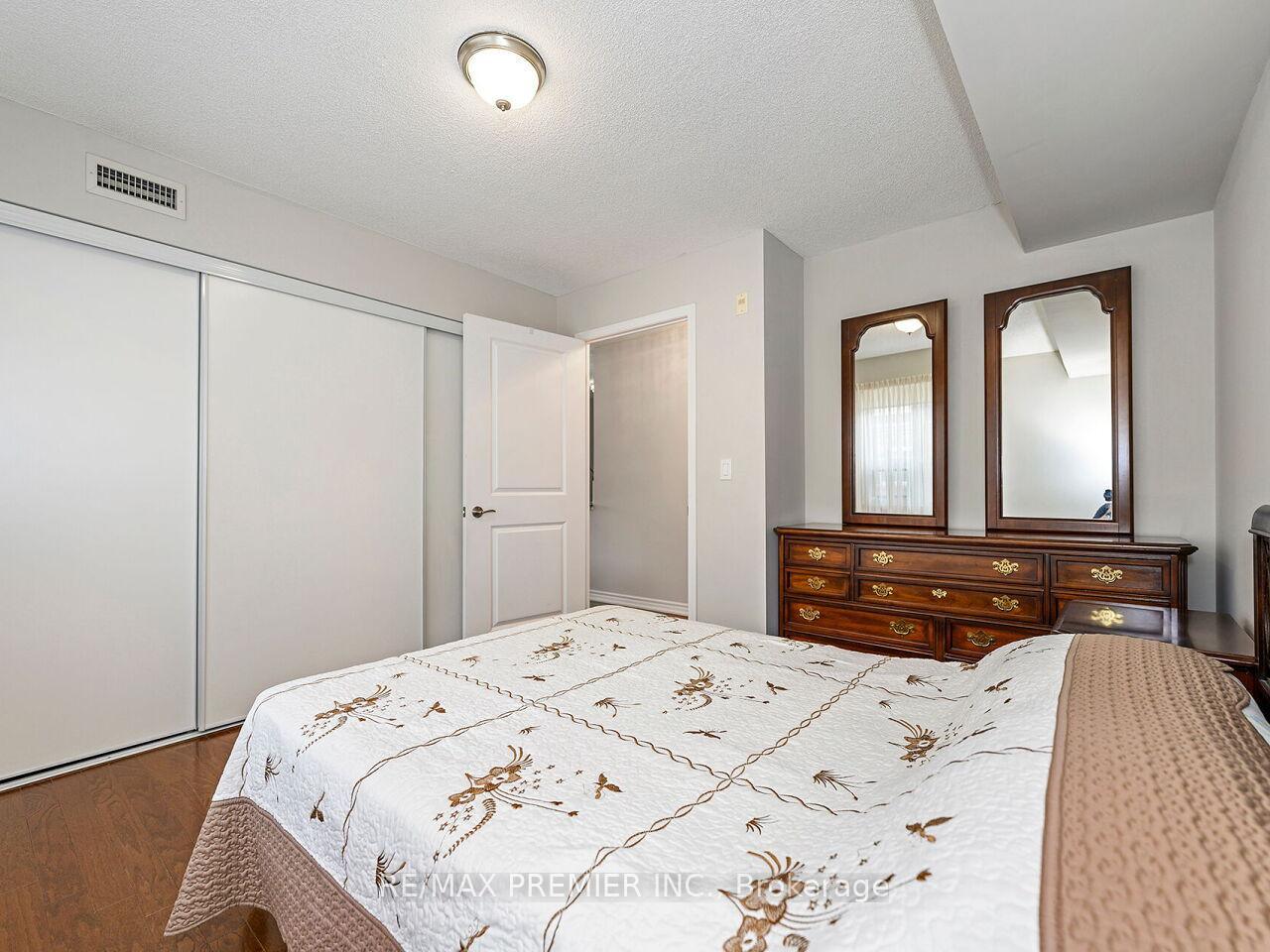 Photo 38 of Unit 218, 8026 Kipling Avenue, Vaughan, West Woodbridge — HOMEH