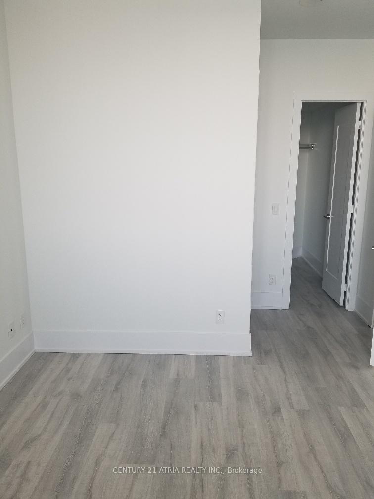 Photo 6 of Unit 605, 1 Edgewater Drive, Toronto, Waterfront Communities — HOMEH
