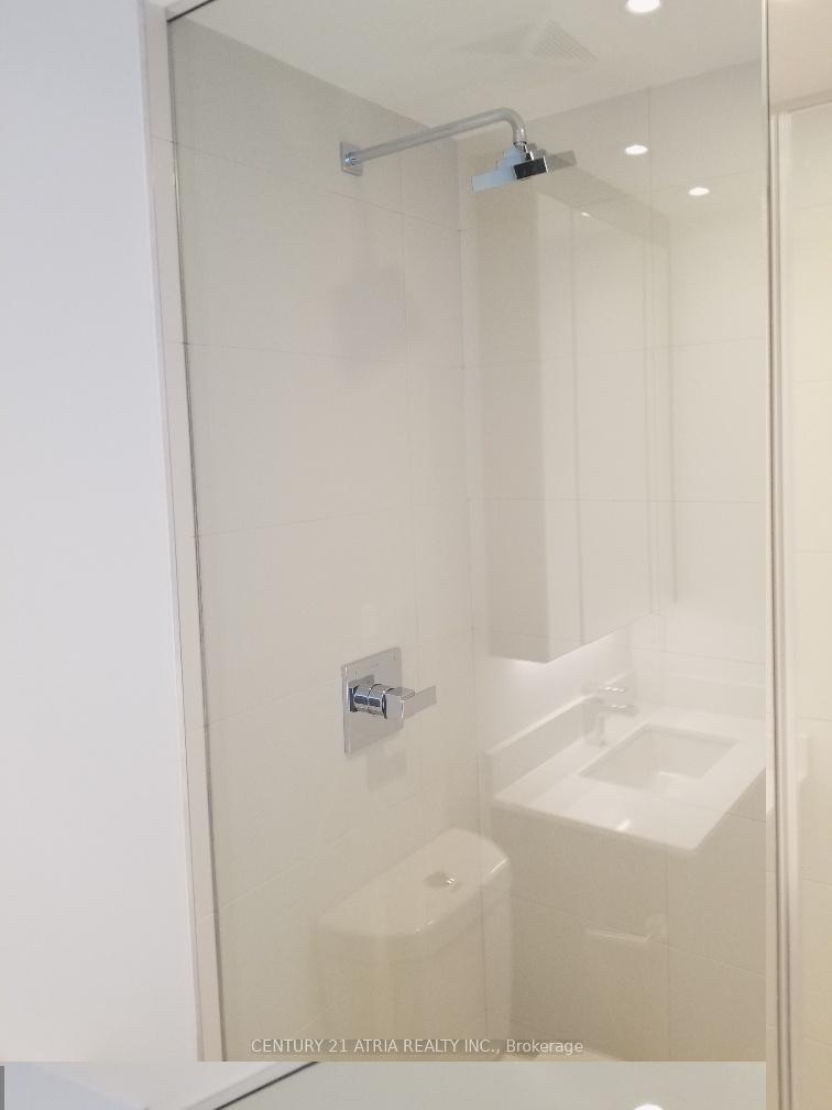 Photo 7 of Unit 605, 1 Edgewater Drive, Toronto, Waterfront Communities — HOMEH
