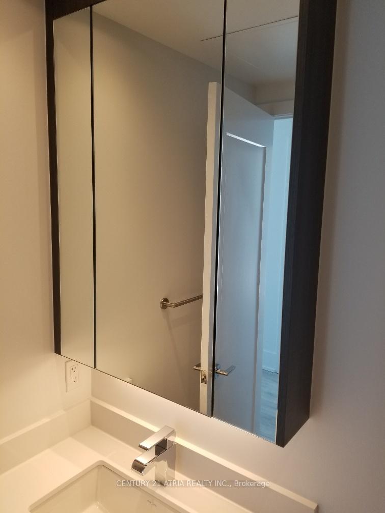 Photo 8 of Unit 605, 1 Edgewater Drive, Toronto, Waterfront Communities — HOMEH