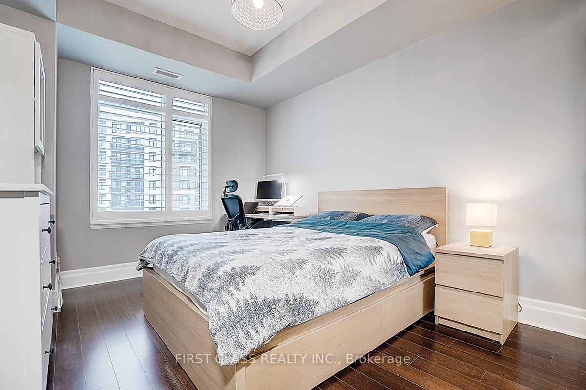 Photo 15 of Unit 901, 131 Upper Duke Crescent, Markham, Unionville — HOMEH