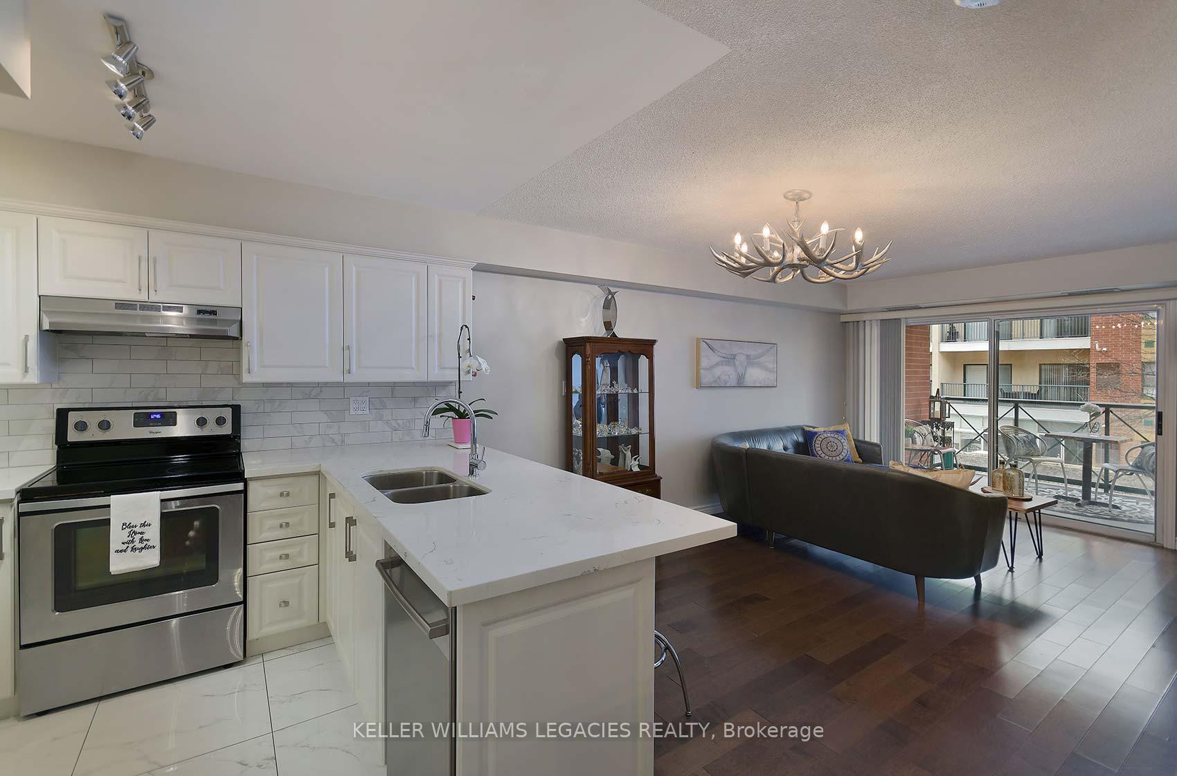 Photo 5 of Unit 307A, 141 Woodbridge Avenue, Vaughan, West Woodbridge — HOMEH
