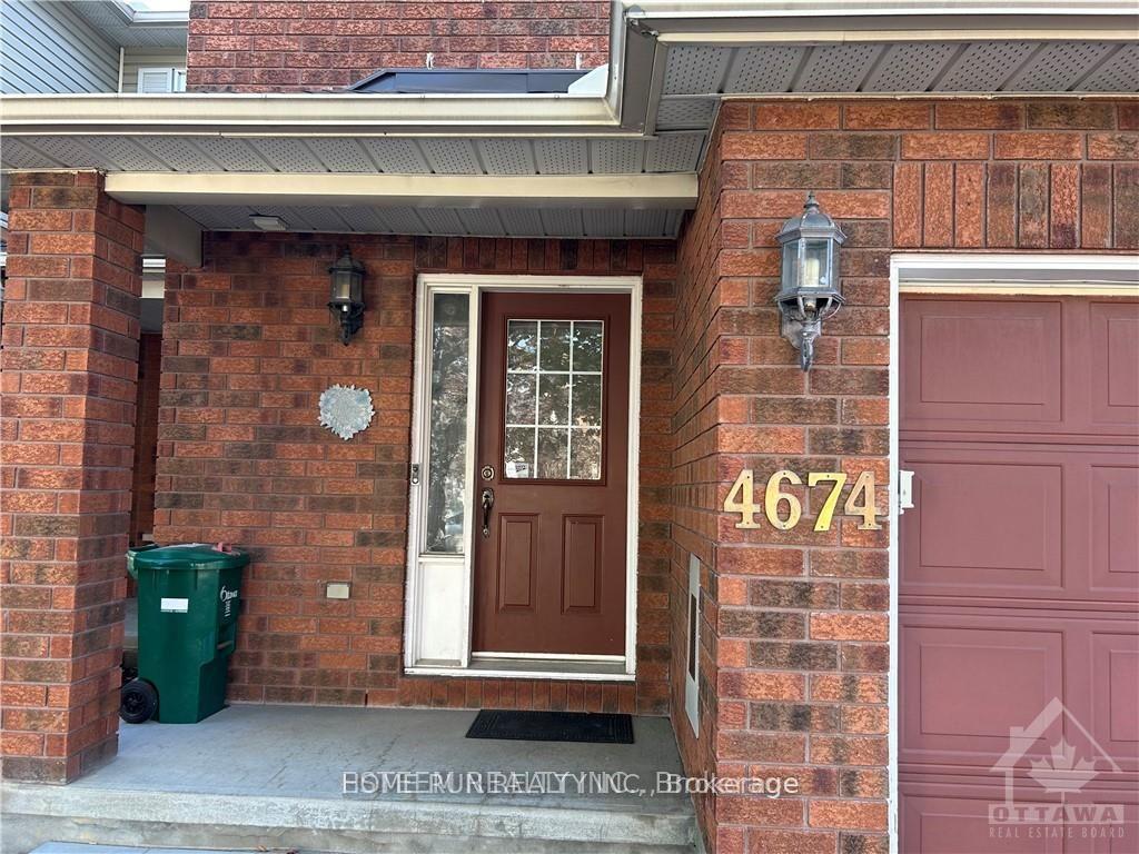 Photo 4 of 4674 Ogilvie Walk Crescent, Ottawa, Carson Grove — HOMEH