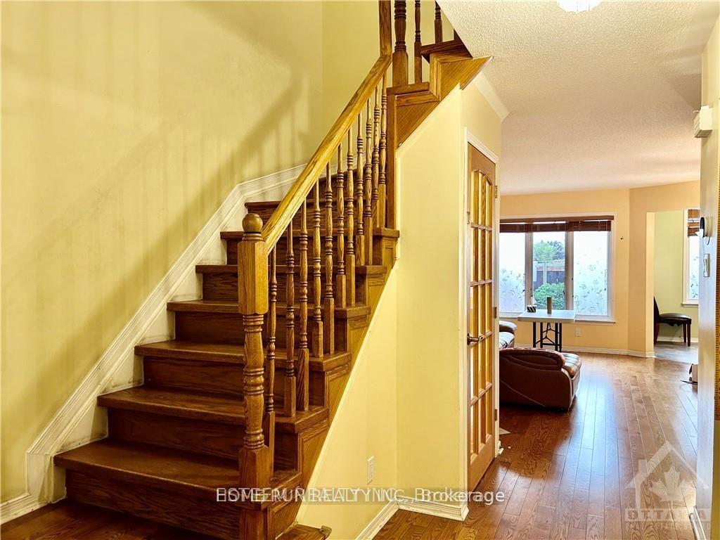 Photo 2 of 4674 Ogilvie Walk Crescent, Ottawa, Carson Grove — HOMEH