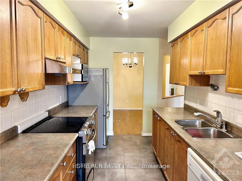 Photo 9 of 4674 Ogilvie Walk Crescent, Ottawa, Carson Grove — HOMEH