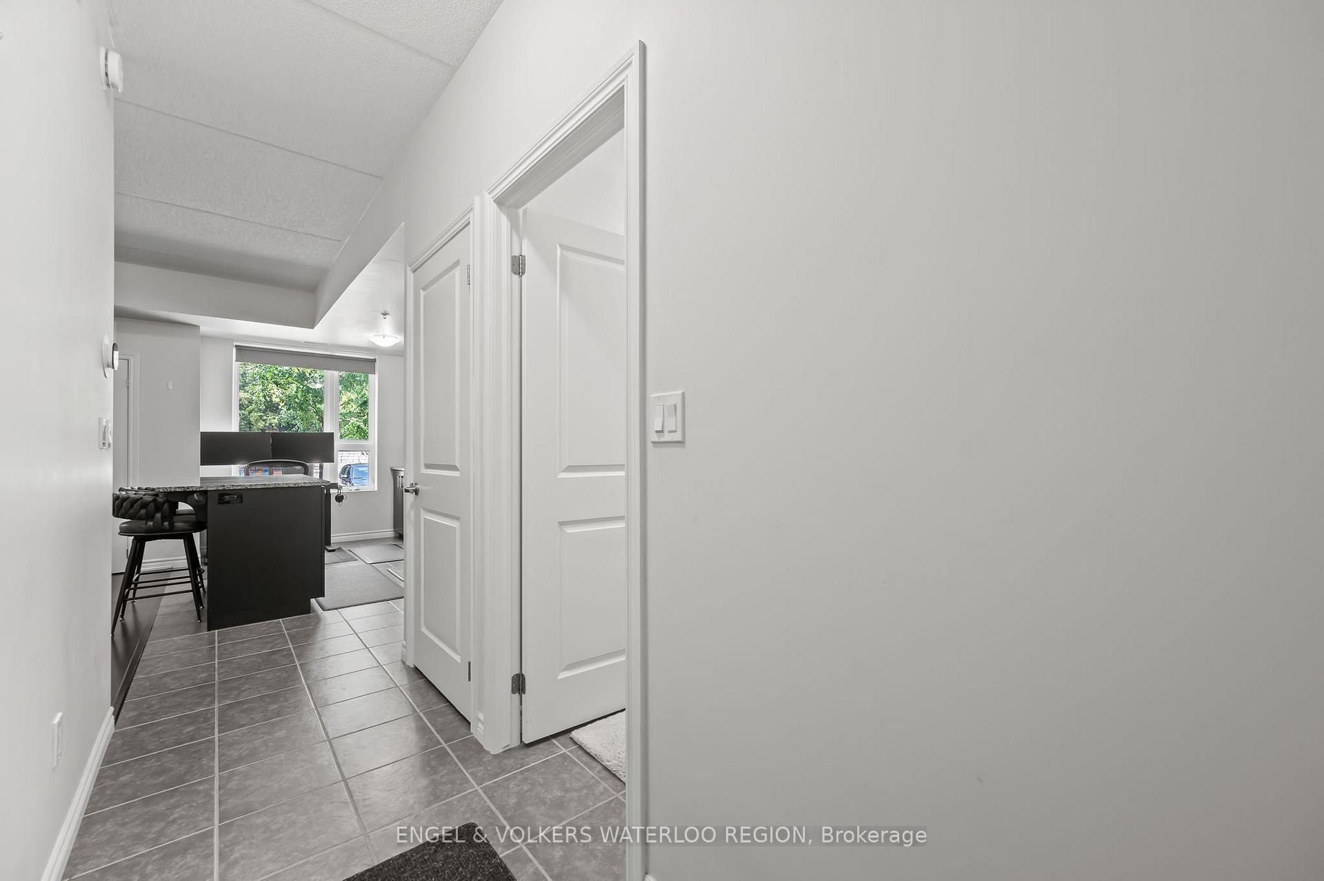 Photo 13 of Unit 103, 1280 Gordon Street, Guelph, Kortright East — HOMEH