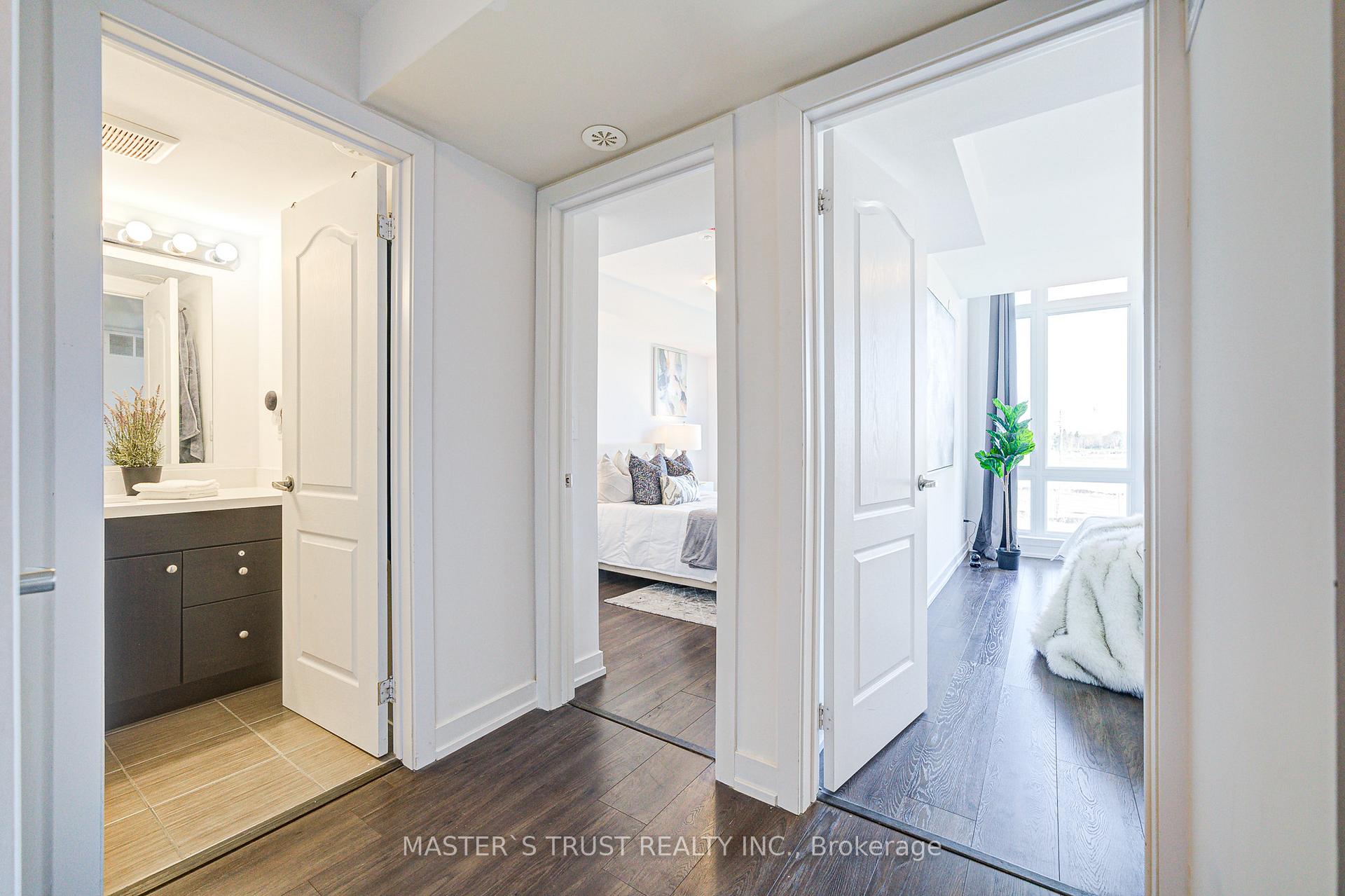 Photo 12 of Unit 215, 10 Dunsheath Way, Markham, Cornell — HOMEH