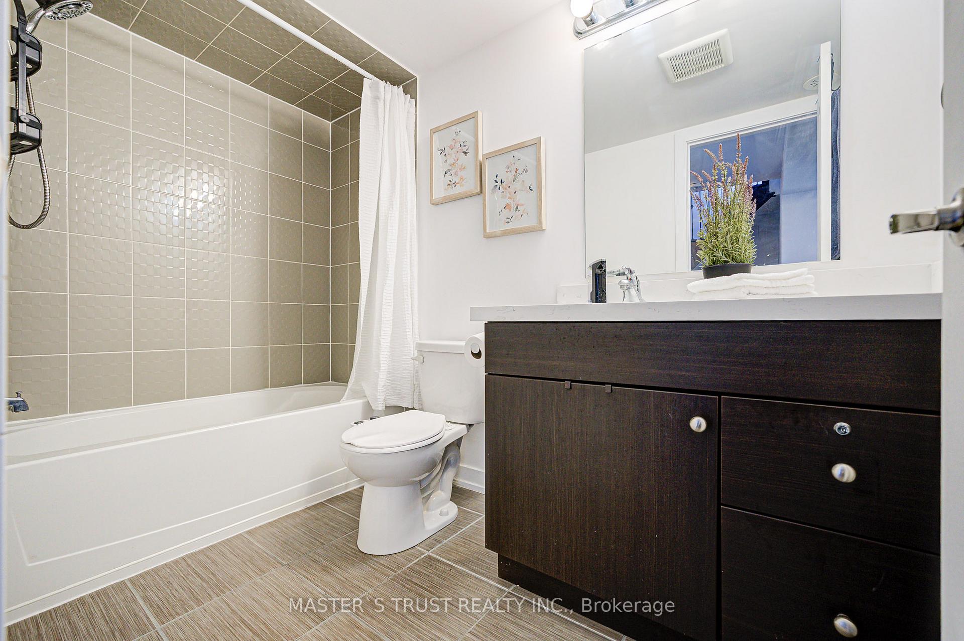 Photo 14 of Unit 215, 10 Dunsheath Way, Markham, Cornell — HOMEH