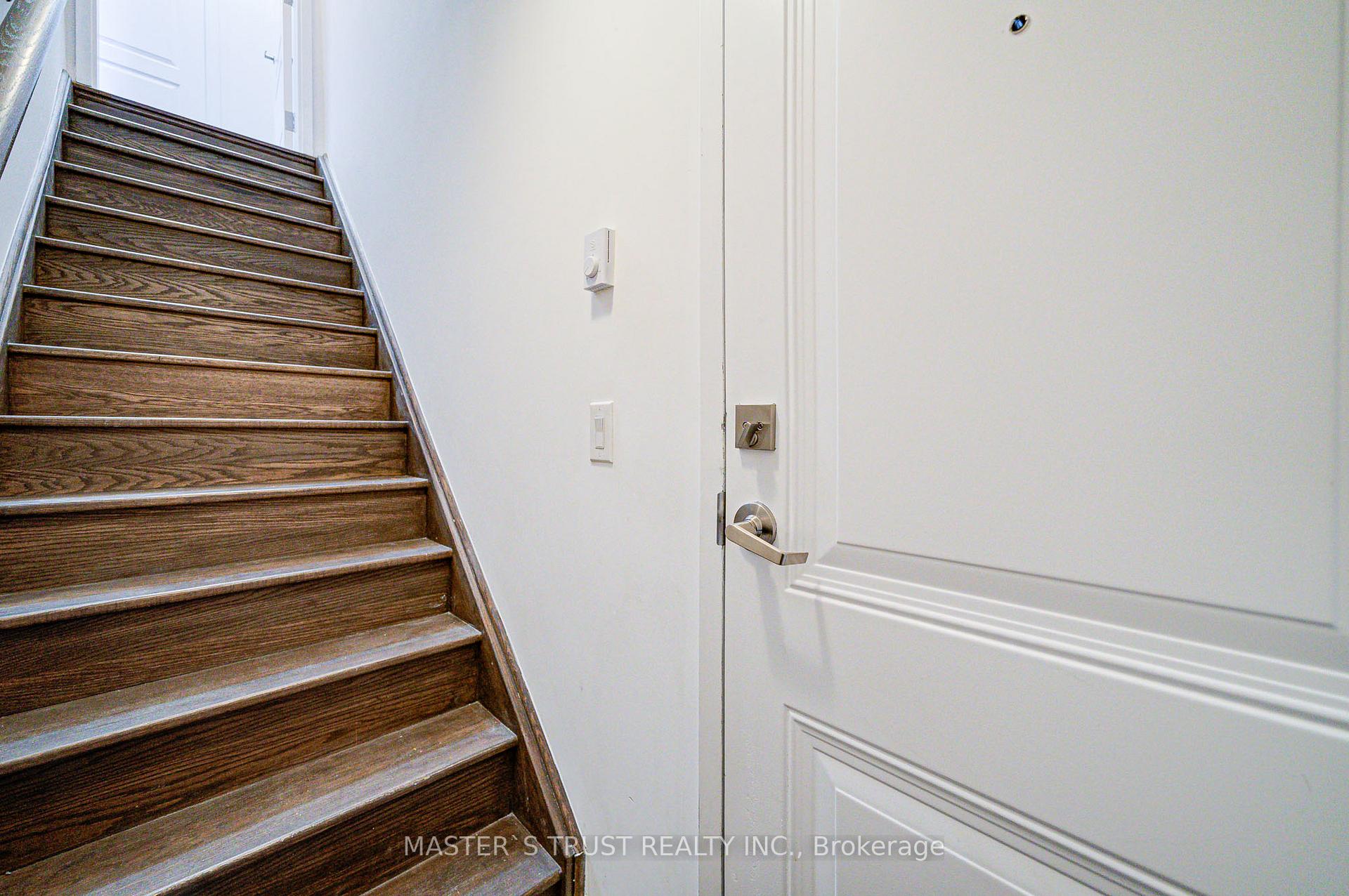 Photo 20 of Unit 215, 10 Dunsheath Way, Markham, Cornell — HOMEH