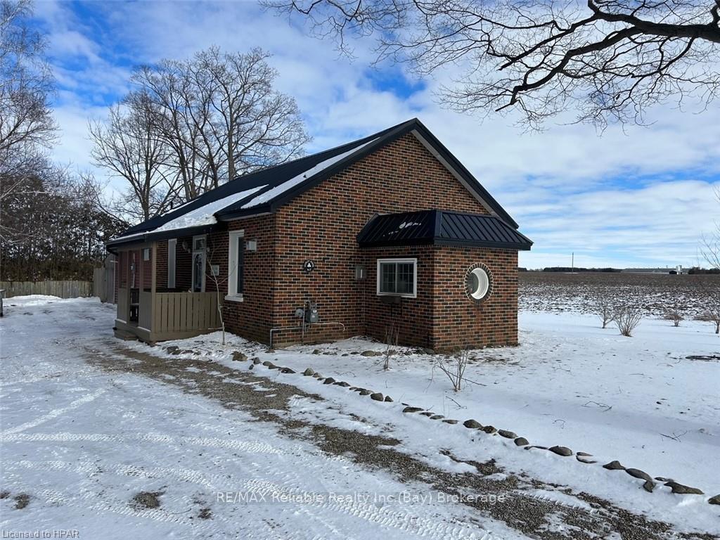 Photo 4 of 37764 Mill Road, Bluewater, Stanley — HOMEH