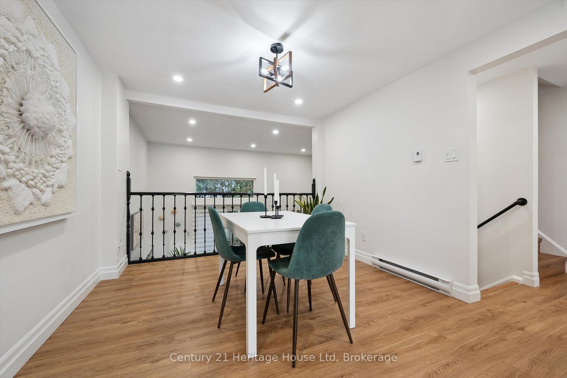 Photo 13 of Unit 10, 2 Worton Avenue, Guelph, Willow West/Sugarbush/West Acres — HOMEH