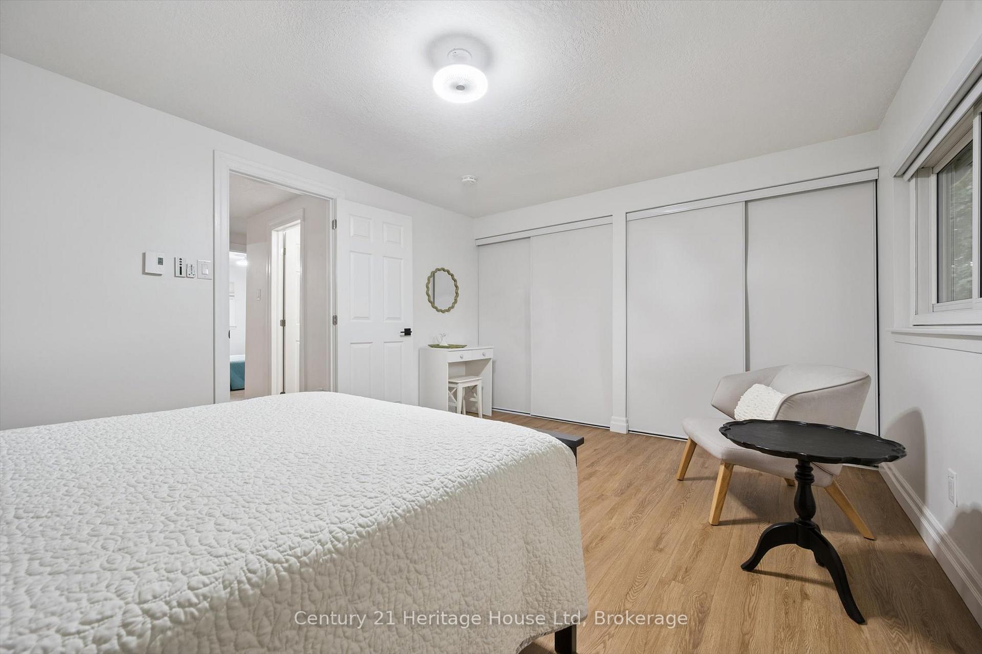 Photo 24 of Unit 10, 2 Worton Avenue, Guelph, Willow West/Sugarbush/West Acres — HOMEH