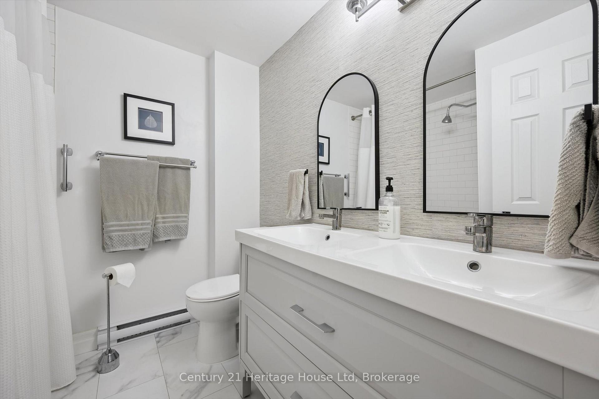 Photo 25 of Unit 10, 2 Worton Avenue, Guelph, Willow West/Sugarbush/West Acres — HOMEH