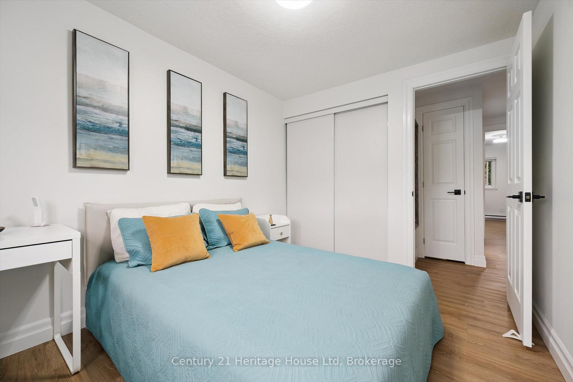 Photo 30 of Unit 10, 2 Worton Avenue, Guelph, Willow West/Sugarbush/West Acres — HOMEH