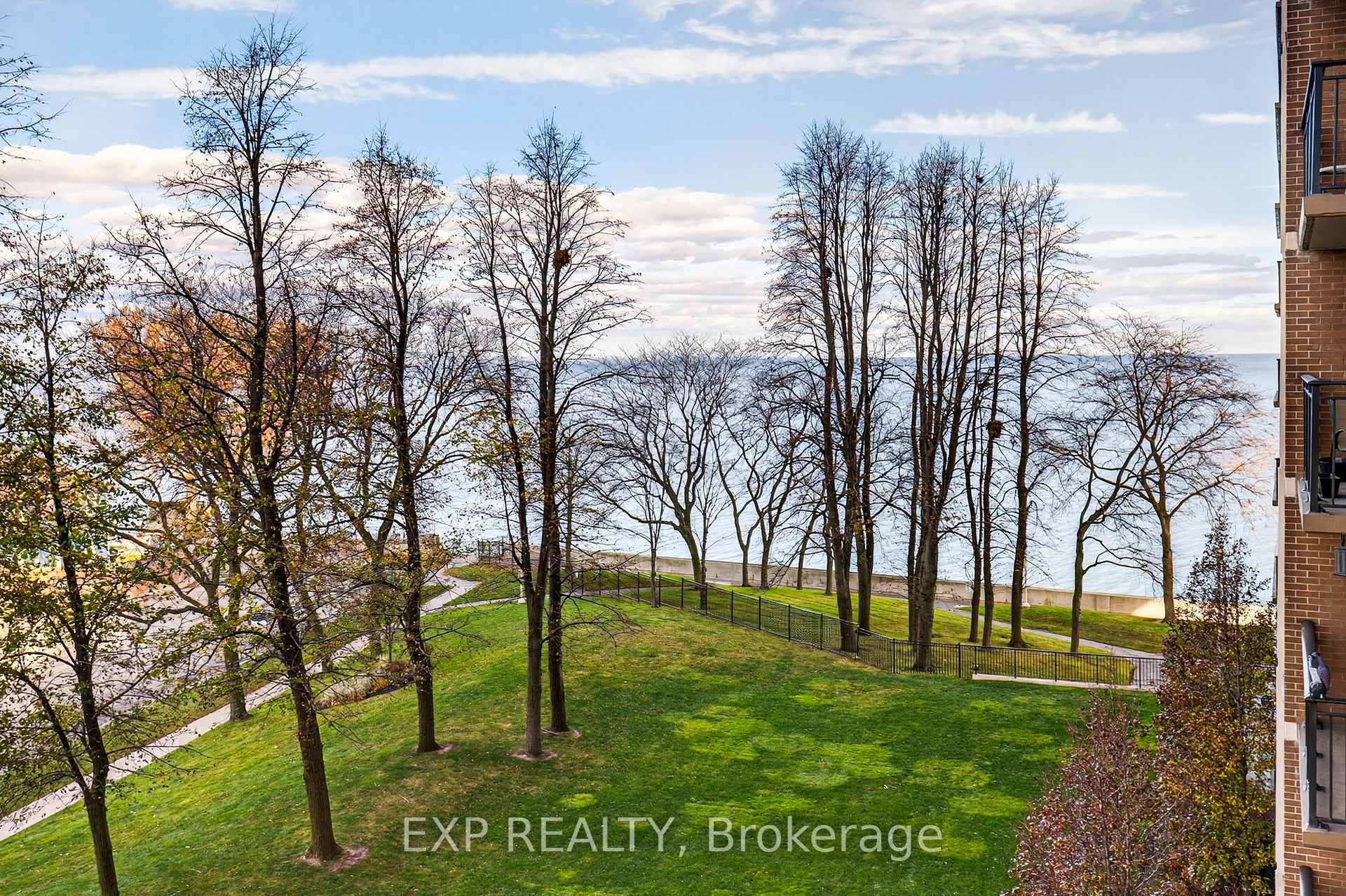 Photo 19 of Unit 501, 500 Green Road, Hamilton, Lakeshore — HOMEH