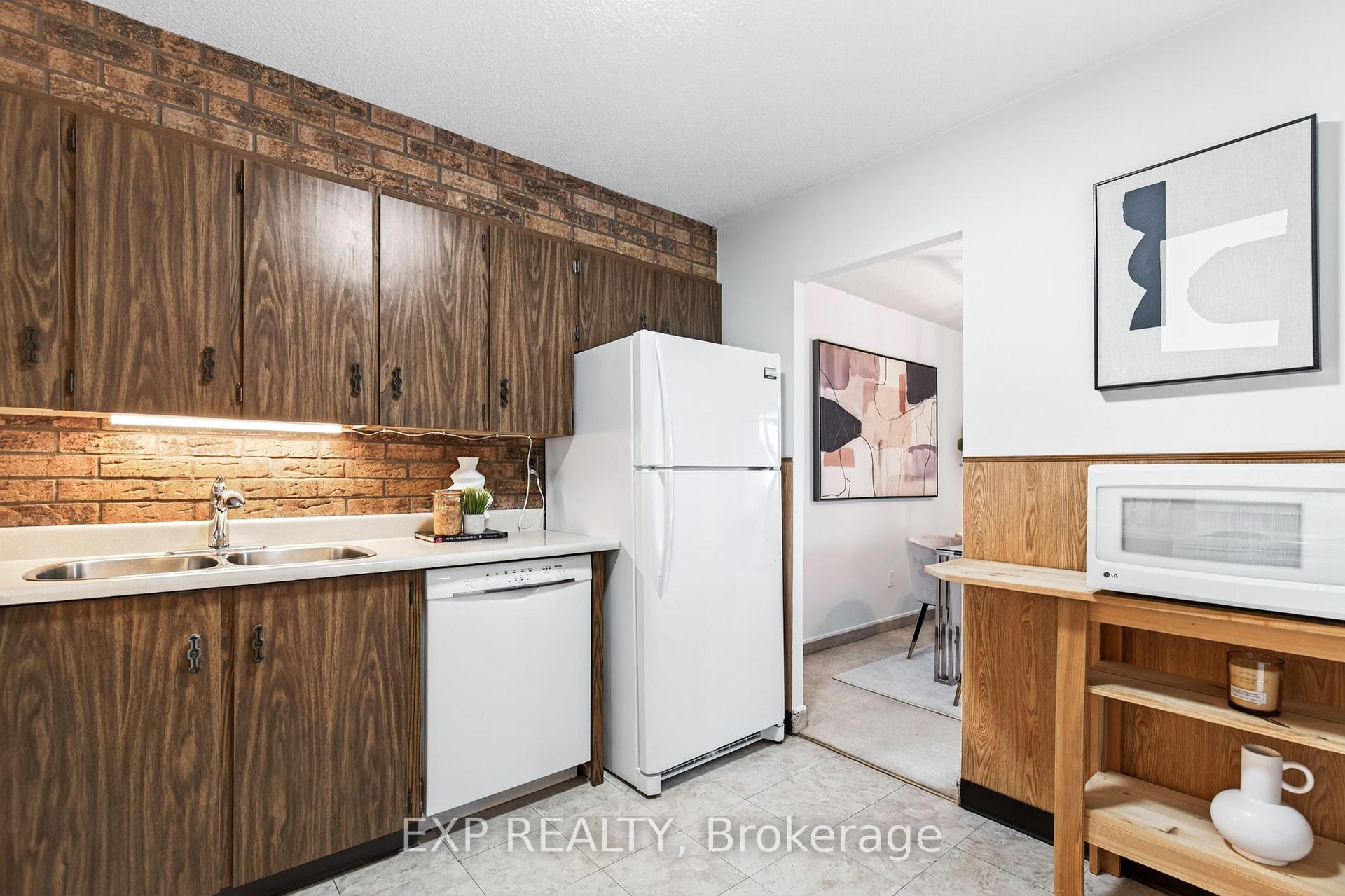 Photo 24 of Unit 501, 500 Green Road, Hamilton, Lakeshore — HOMEH