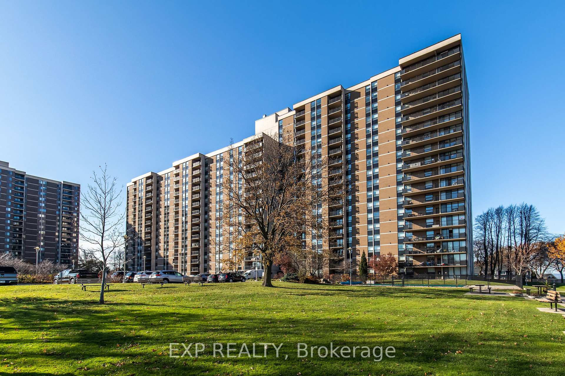 Photo 42 of Unit 501, 500 Green Road, Hamilton, Lakeshore — HOMEH