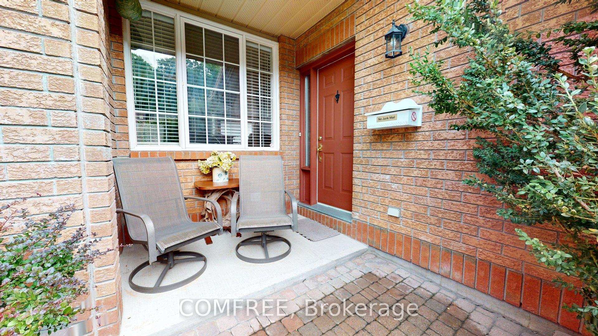 Photo 2 of 1315 Silvestri Crescent, Ottawa, Carson Grove — HOMEH