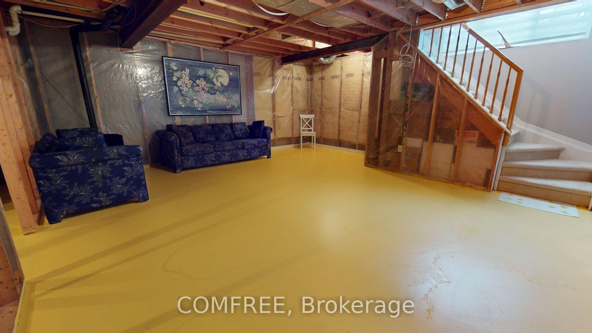 Photo 17 of 1315 Silvestri Crescent, Ottawa, Carson Grove — HOMEH