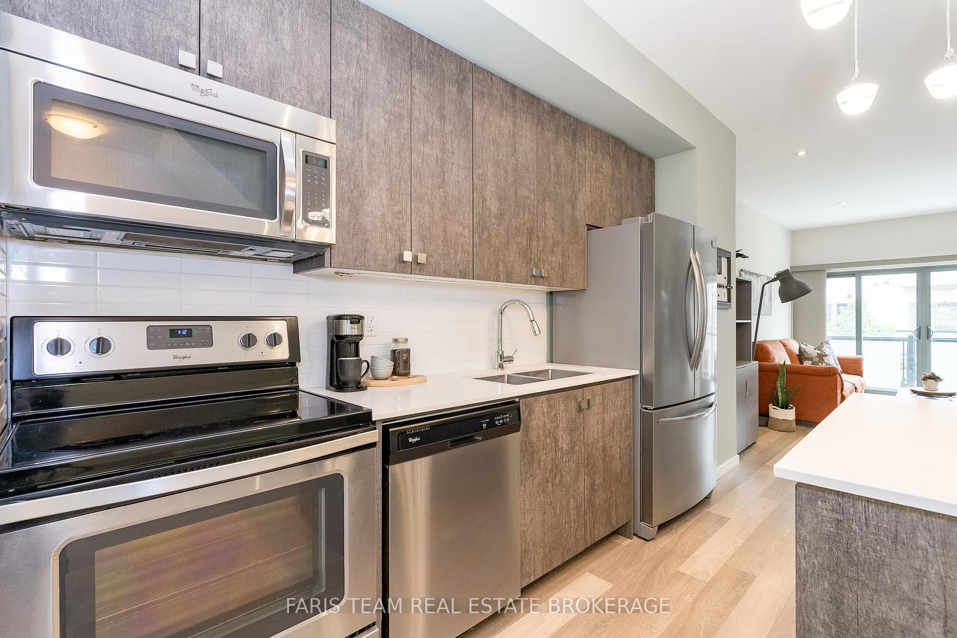 Photo 4 of Unit 36, 369 Essa Road, Barrie, Ardagh — HOMEH