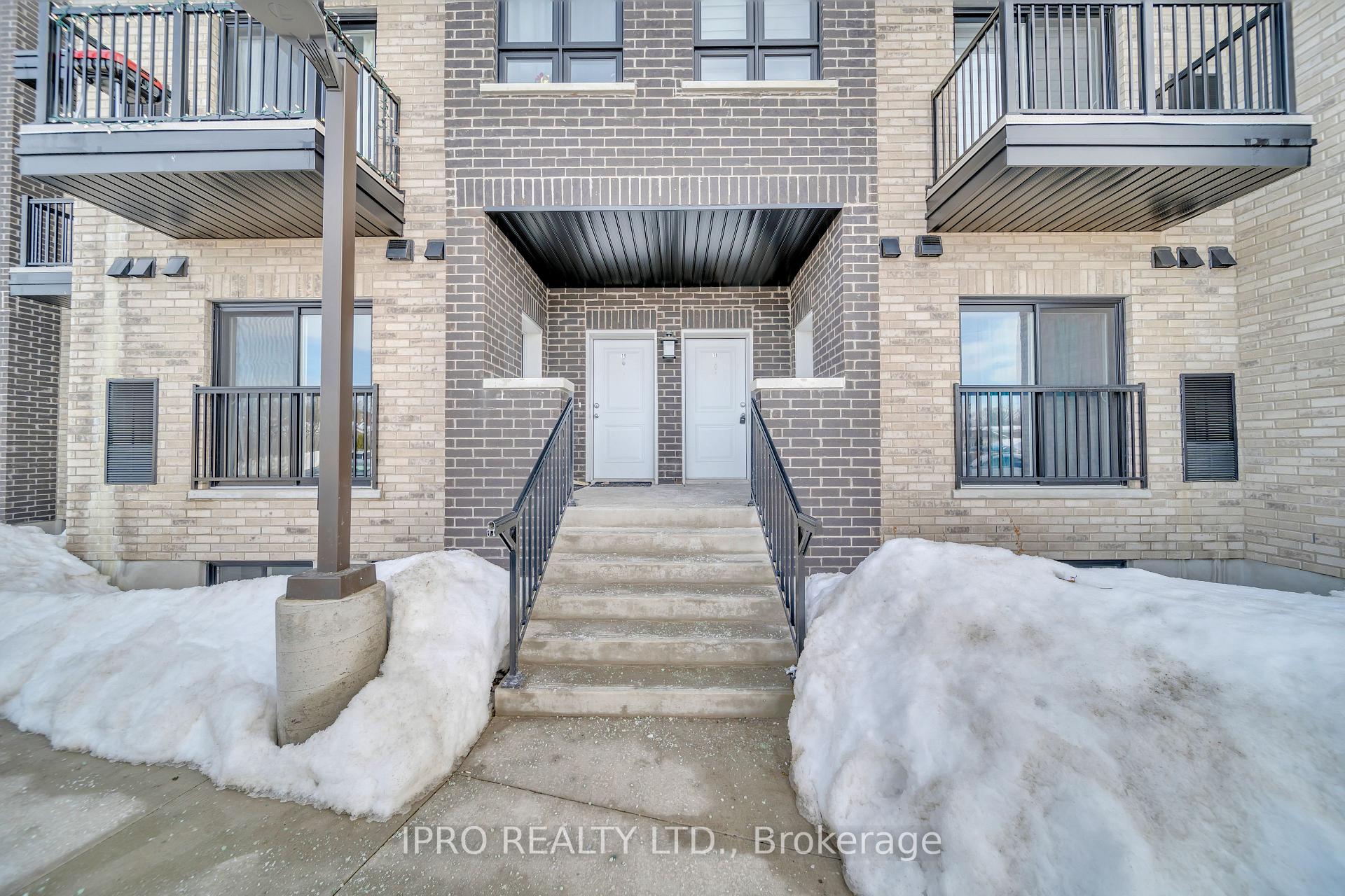 Photo 2 of Unit 18, 600 Victoria Street S, Kitchener — HOMEH