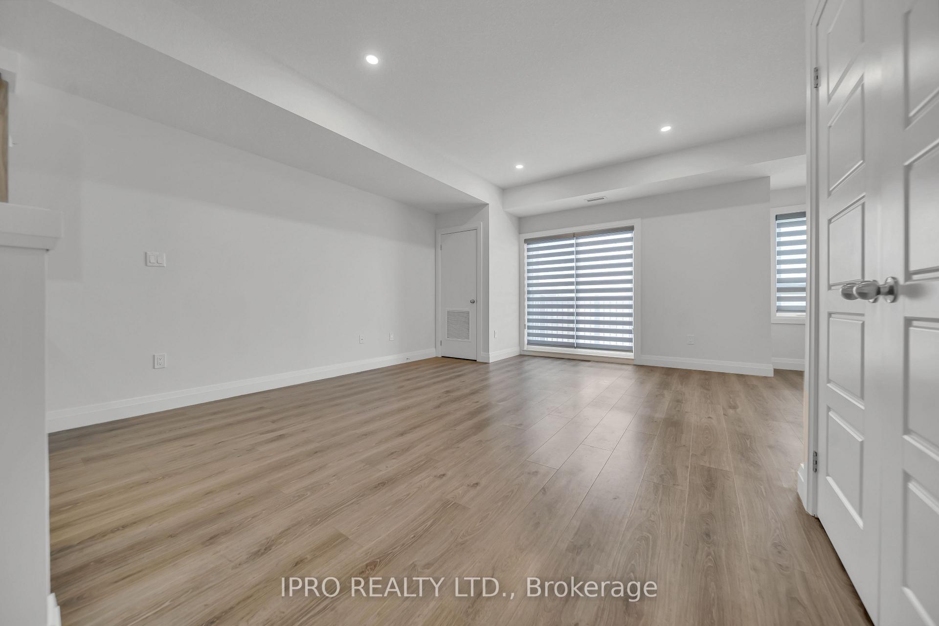 Photo 8 of Unit 18, 600 Victoria Street S, Kitchener — HOMEH