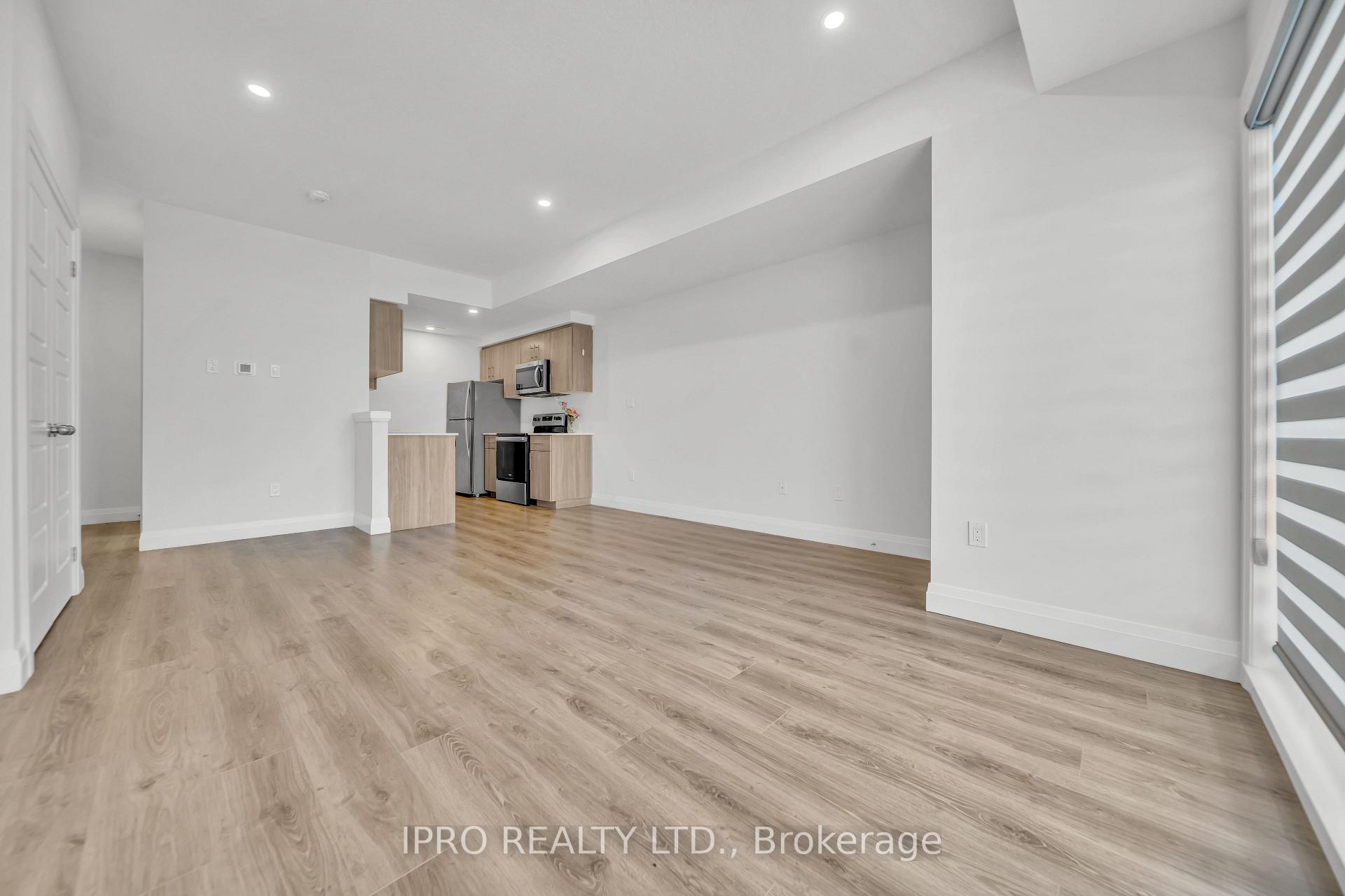 Photo 9 of Unit 18, 600 Victoria Street S, Kitchener — HOMEH
