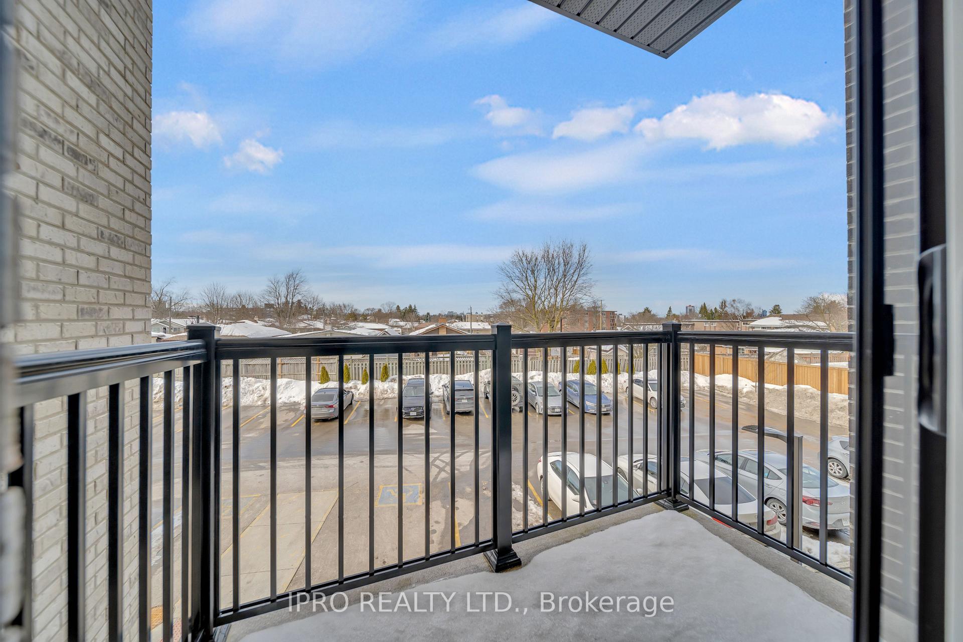Photo 11 of Unit 18, 600 Victoria Street S, Kitchener — HOMEH