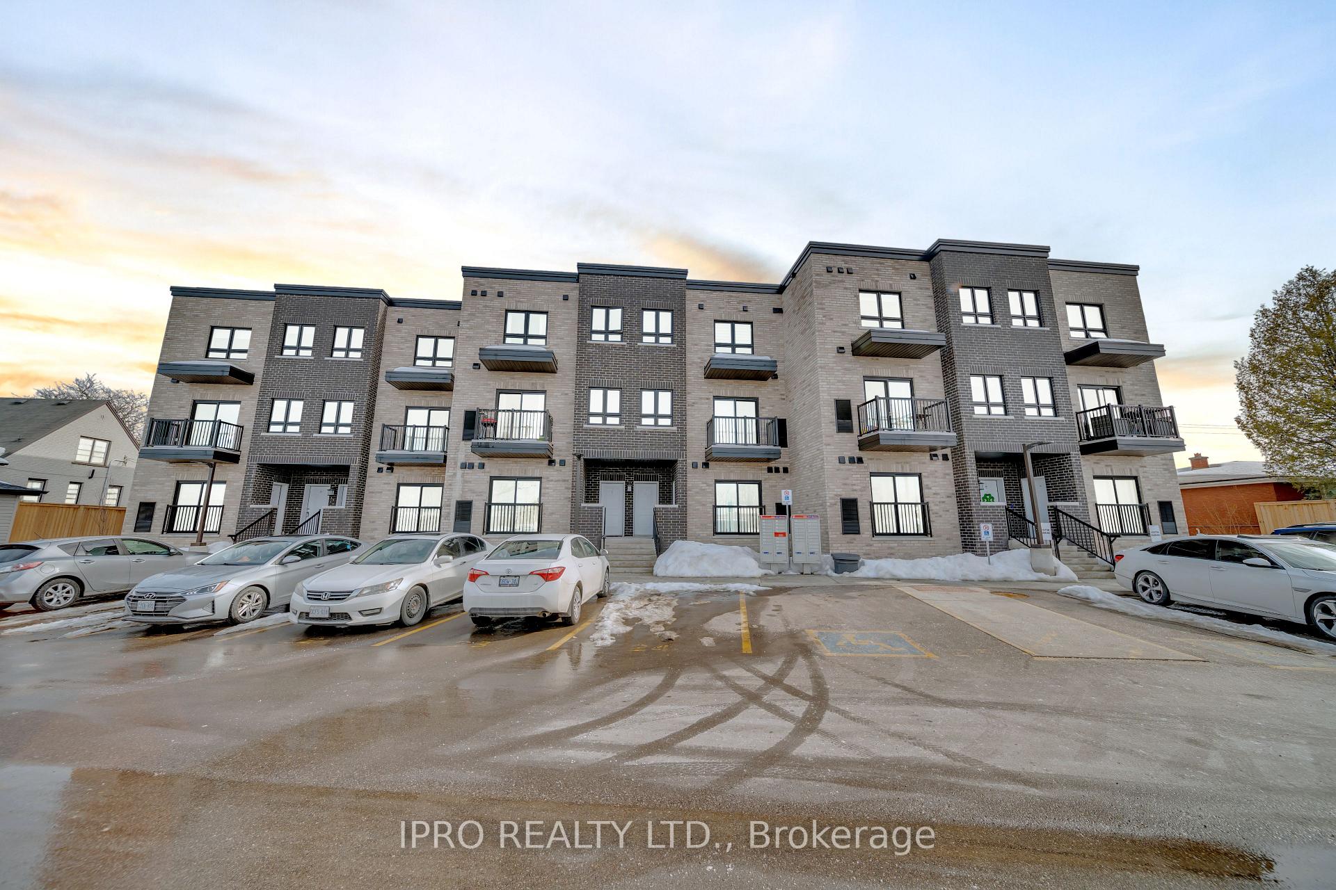 Photo 20 of Unit 18, 600 Victoria Street S, Kitchener — HOMEH