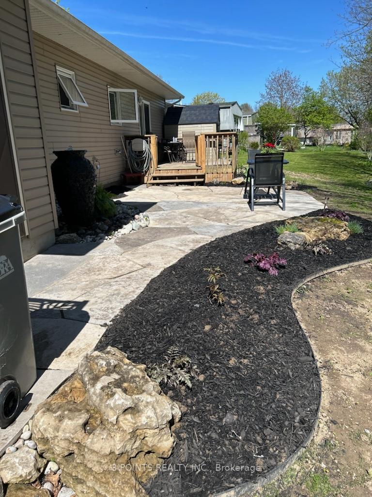Photo 4 of 329 Wyldwood Lane, South Huron, Stephen — HOMEH