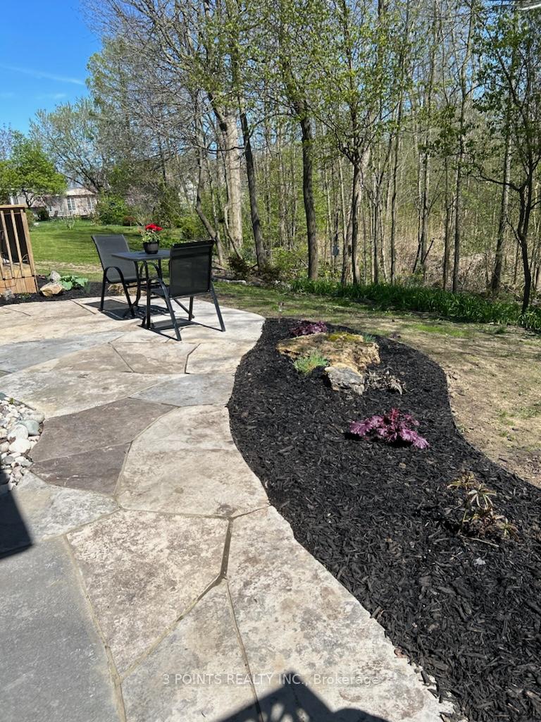 Photo 5 of 329 Wyldwood Lane, South Huron, Stephen — HOMEH