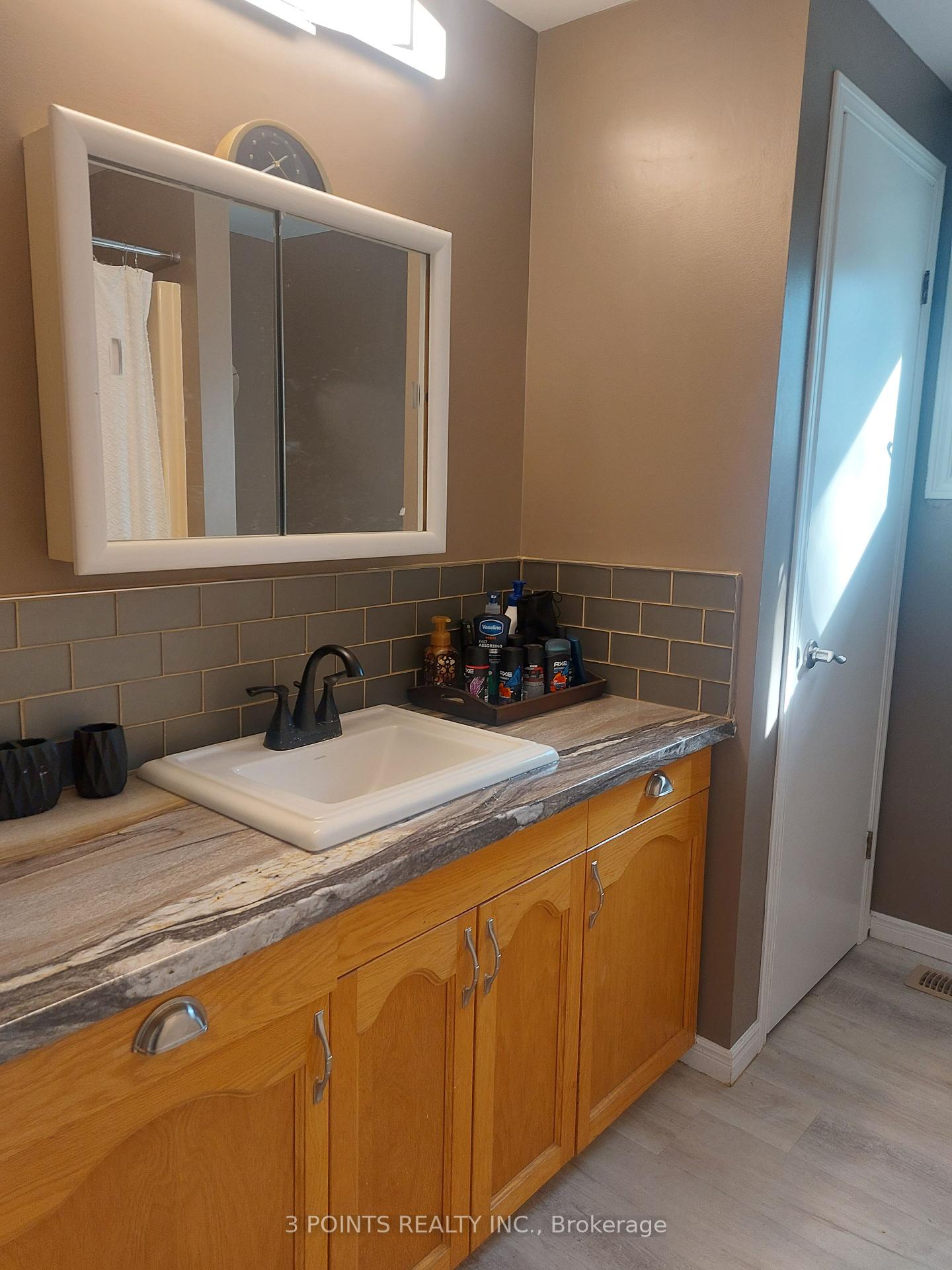Photo 18 of 329 Wyldwood Lane, South Huron, Stephen — HOMEH
