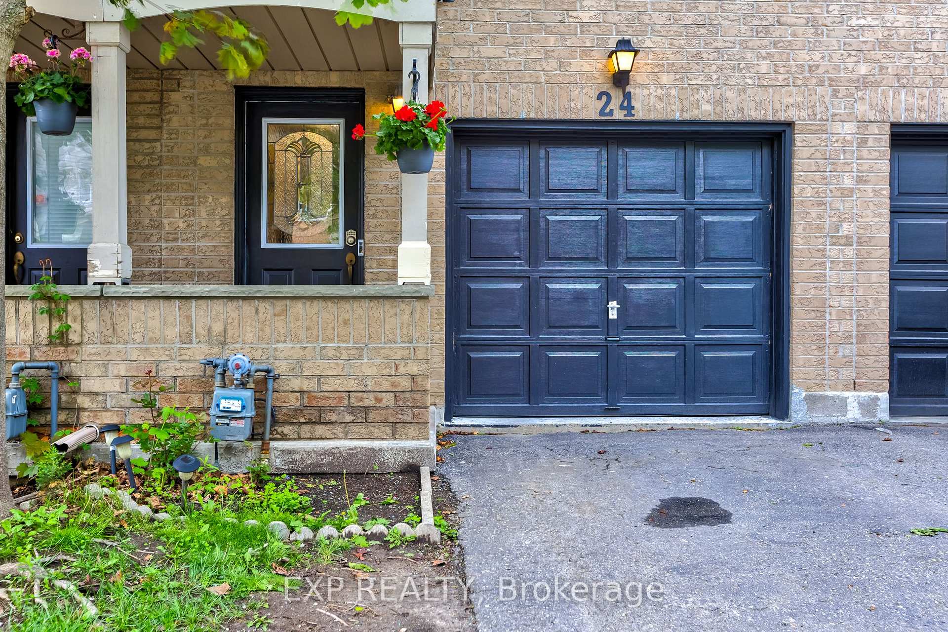 Photo 3 of Unit 12, 24 Spraggins Lane, Ajax, Central — HOMEH
