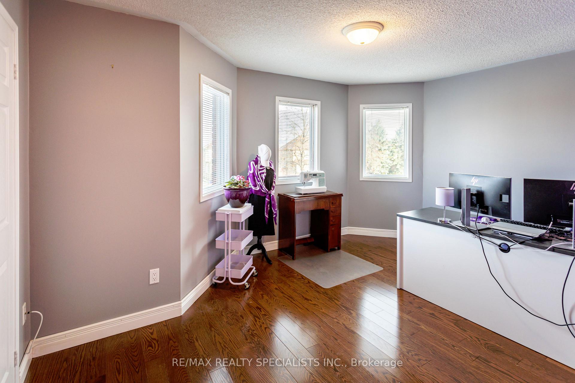 Photo 26 of 39 Mountainberry Road, Brampton, Sandringham-Wellington — HOMEH