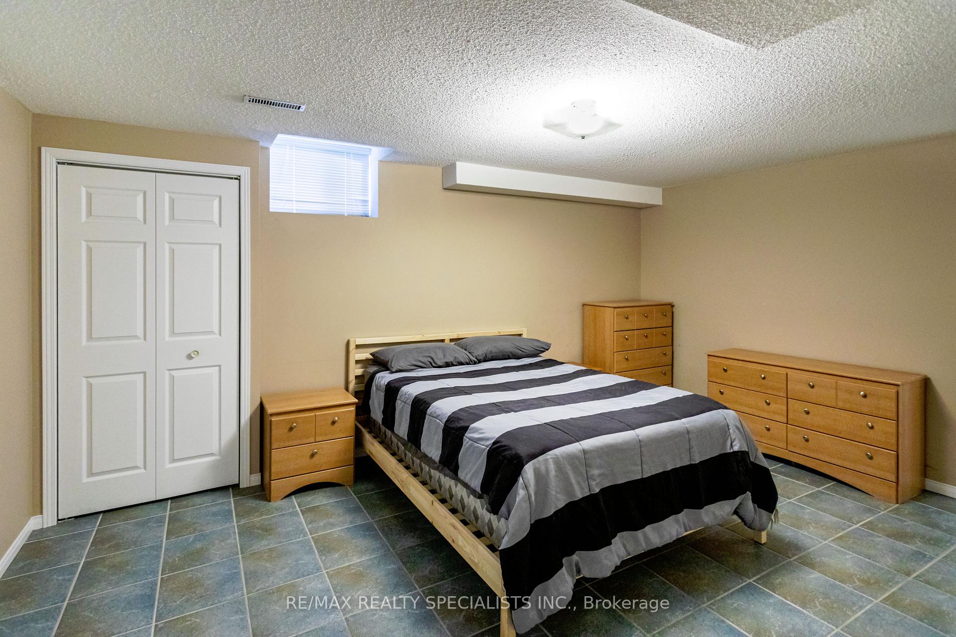 Photo 42 of 39 Mountainberry Road, Brampton, Sandringham-Wellington — HOMEH