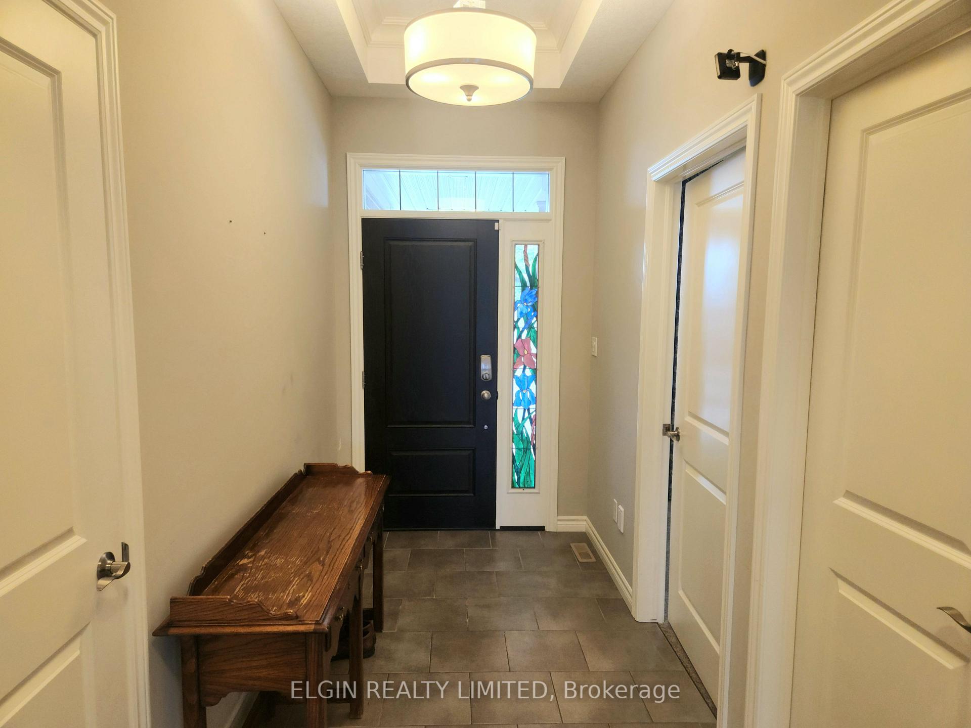 Photo 4 of Unit 15, 120 Southgate Parkway, St. Thomas — HOMEH