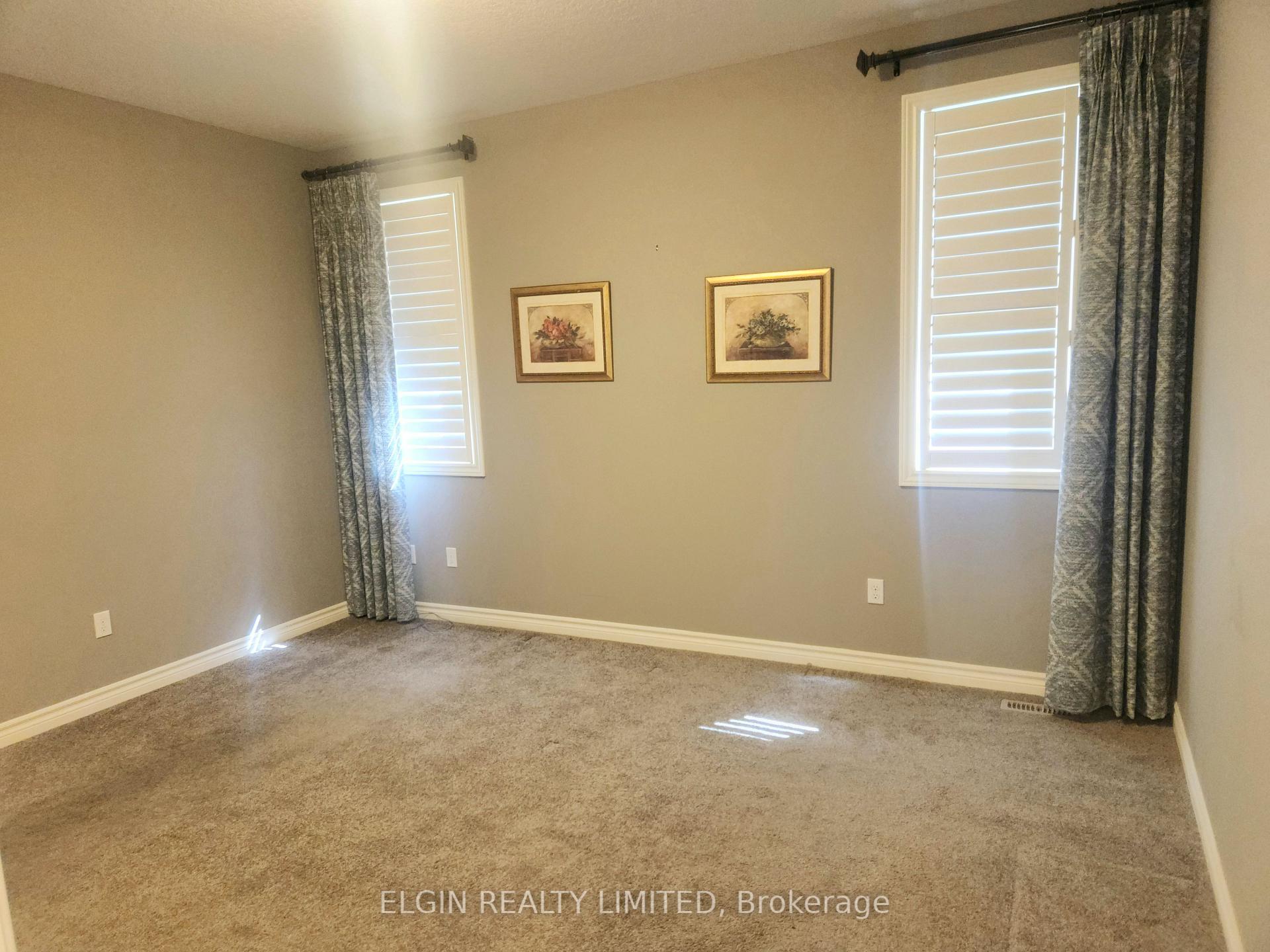 Photo 8 of Unit 15, 120 Southgate Parkway, St. Thomas — HOMEH