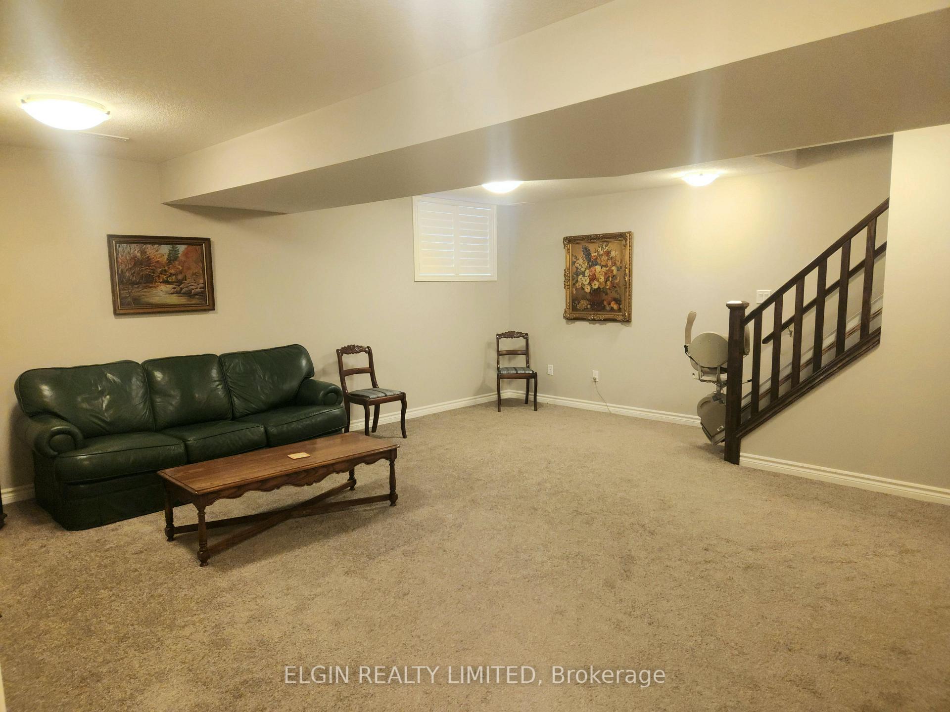 Photo 14 of Unit 15, 120 Southgate Parkway, St. Thomas — HOMEH