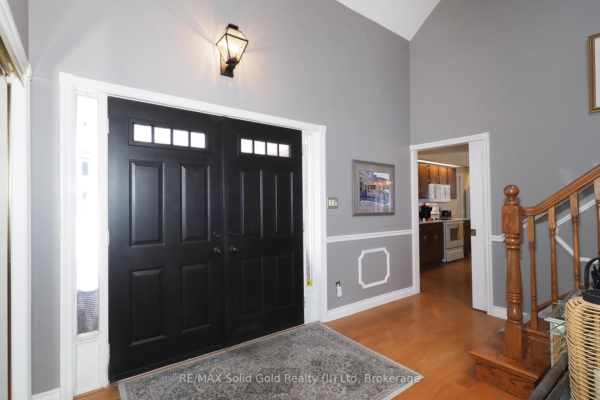 Photo 3 of 310 Roxton Drive, Waterloo — HOMEH