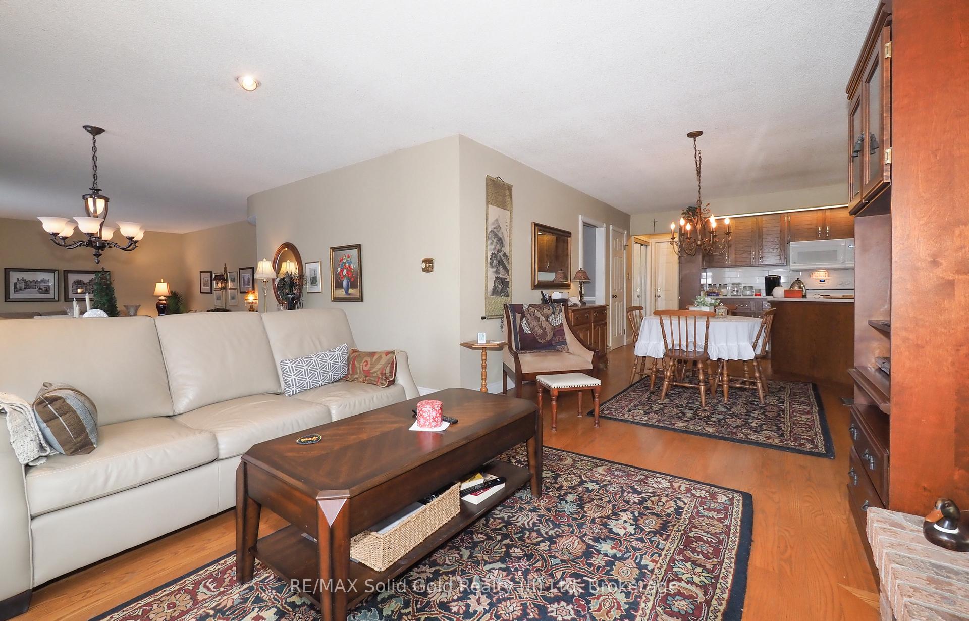 Photo 19 of 310 Roxton Drive, Waterloo — HOMEH